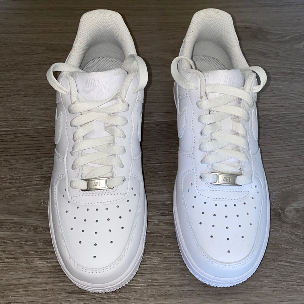 Nike Air Force Sneakers